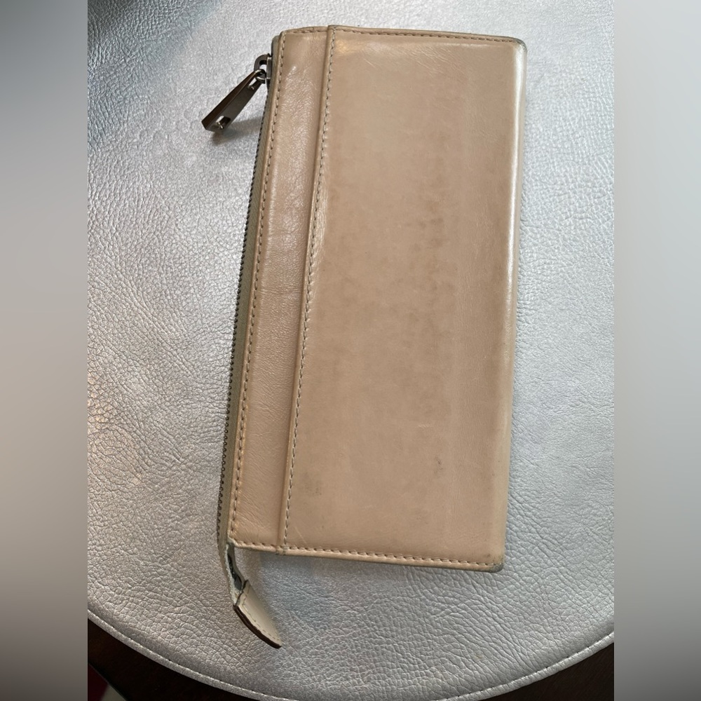 Marc Jacobs Wallet - Picture 16 of 16